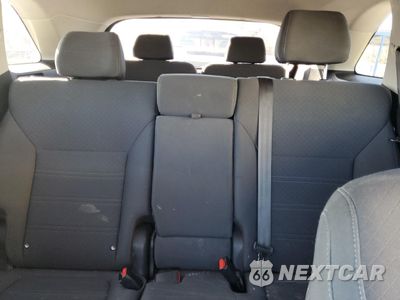 Zdjęcie 10 z 16 samochodu: 2019 KIA SORENTO L VIN:5XYPG4A3XKG574807 - miniatura