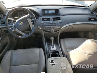 Zdjęcie 8 z 12 samochodu: 2008 HONDA ACCORD EXL VIN:JHMCP26808C054263 - miniatura