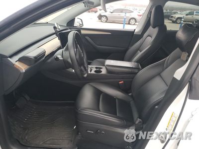 Zdjęcie 7 z 12 samochodu: 2023 TESLA MODEL Y VIN:7SAYGDEE6PA078787 - miniatura
