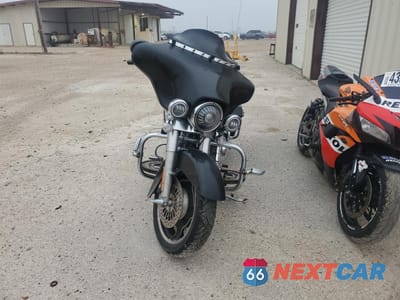 Drugie zdjęcie samochodu z przodu: 2011 HARLEY-DAVIDSON FLHX VIN:1HD1KBM18BB603569 - miniatura
