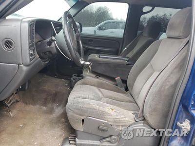 Zdjęcie 7 z 14 samochodu: 2004 CHEVROLET SILVERADO K1500 VIN:2GCEK13T541425039 - miniatura