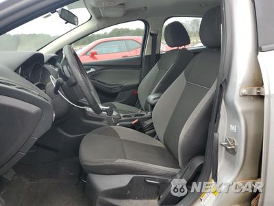 Zdjęcie 7 z 12 samochodu: 2014 FORD FOCUS SE VIN:1FADP3F23EL361385 - miniatura