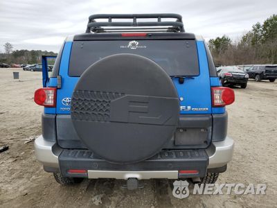 Zdjęcie 6 z 15 samochodu: 2007 TOYOTA FJ CRUISER VIN:JTEZU11F170011311 - miniatura