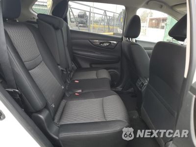 Zdjęcie 12 z 17 samochodu: 2020 NISSAN ROGUE S VIN:JN8AT2MV3LW109443 - miniatura