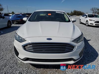 Piąte zdjęcie samochodu w środku: 2019 FORD FUSION SE VIN:3FA6P0HD7KR239194 - miniatura