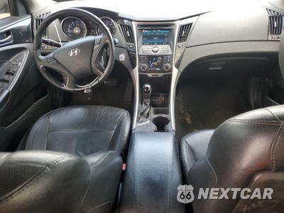 Zdjęcie 8 z 14 samochodu: 2011 HYUNDAI SONATA SE VIN:5NPEC4AC5BH107449 - miniatura