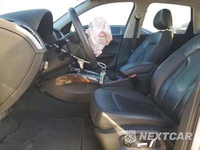 Zdjęcie 7 z 13 samochodu: 2017 AUDI Q5 PREMIUM VIN:WA1C2AFP8HA010907 - miniatura