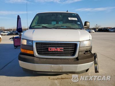 Piąte zdjęcie samochodu w środku: 2019 GMC SAVANA G2500 VIN:1GTW7AFG1K1339265 - miniatura
