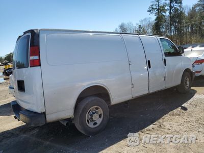 Trzecie zdjęcie samochodu z tyłu: 2019 CHEVROLET EXPRESS G2500 VIN:1GCWGBFP8K1156709 - miniatura