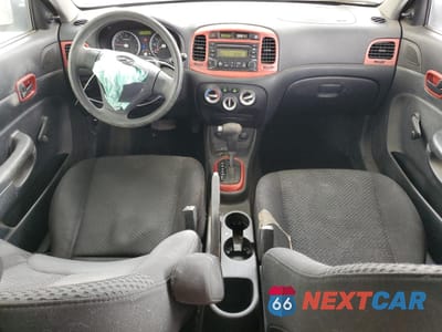 Zdjęcie 8 z 12 samochodu: 2008 HYUNDAI ACCENT GS VIN:KMHCM36C68U056271 - miniatura