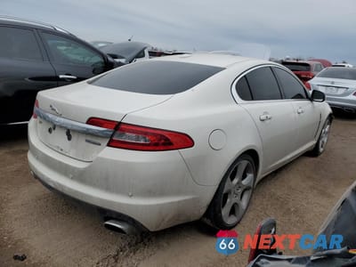 Trzecie zdjęcie samochodu z tyłu: 2009 JAGUAR XF SUPERCHARGED VIN:SAJWA07CX91R38958 - miniatura