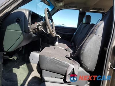 Zdjęcie 7 z 12 samochodu: 2002 CHEVROLET SILVERADO K1500 VIN:1GCEK19V02E130323 - miniatura