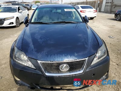 Piąte zdjęcie samochodu w środku: 2006 LEXUS IS 350 VIN:JTHBE262965007974 - miniatura