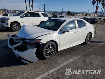2024 TOYOTA CAMRY SE NIGHT SHADE 4T1G11AK6RU850296 - główne zdjęcie licytacji z USA - miniatura