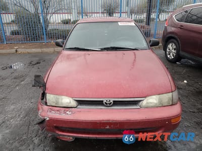 Piąte zdjęcie samochodu w środku: 1995 TOYOTA COROLLA LE VIN:1NXAE09B6SZ280217 - miniatura