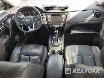 Zdjęcie 8 z 15 samochodu: 2019 NISSAN ROGUE S VIN:5N1AT2MT8KC743174 - miniatura