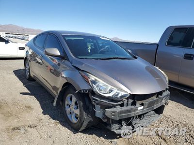 Czwarte zdjęcie samochodu z boku: 2015 HYUNDAI ELANTRA SE VIN:5NPDH4AE1FH630844 - miniatura