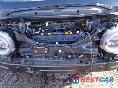 Zdjęcie 12 z 13 samochodu: 2023 RIVIAN EDV 700 VIN:7FCEHEB73PN005254 - miniatura