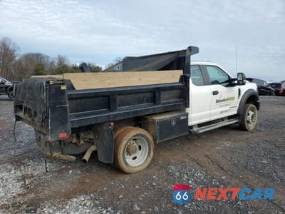 Trzecie zdjęcie samochodu z tyłu: 2021 FORD F550 SUPER DUTY VIN:1FD0X5HT9MED09347 - miniatura