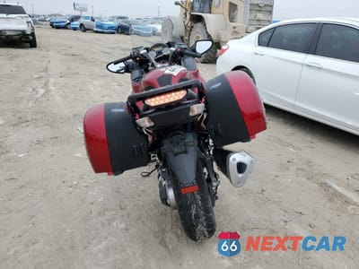 Czwarte zdjęcie samochodu z boku: 2014 KAWASAKI ZG1400 C VIN:JKBZGNC17EA024341 - miniatura