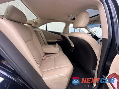 Zdjęcie 6 z 10 samochodu: 2010 LEXUS HS 250H VIN:JTHBB1BAXA2008917 - miniatura