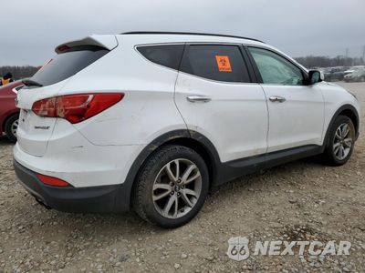 Trzecie zdjęcie samochodu z tyłu: 2014 HYUNDAI SANTA FE SPORT VIN:5XYZU3LA3EG181646 - miniatura