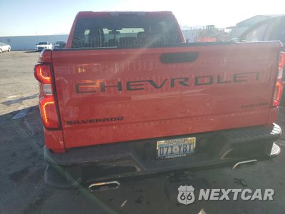Zdjęcie 6 z 12 samochodu: 2021 CHEVROLET SILVERADO K1500 TRAIL BOSS CUSTOM VIN:3GCPYCEF1MG130831 - miniatura