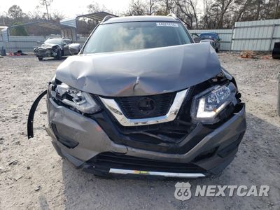 Piąte zdjęcie samochodu w środku: 2020 NISSAN ROGUE S VIN:KNMAT2MT5LP510965 - miniatura