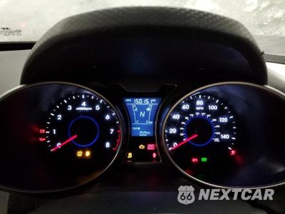 Zdjęcie 9 z 12 samochodu: 2013 HYUNDAI VELOSTER VIN:KMHTC6AD0DU109674 - miniatura