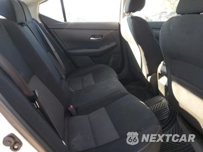 Zdjęcie 11 z 13 samochodu: 2020 NISSAN SENTRA SV VIN:3N1AB8CV2LY241267 - miniatura