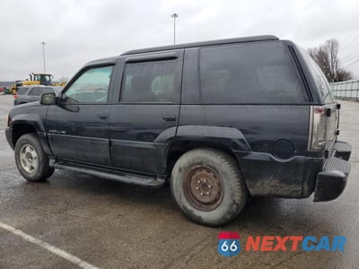 Drugie zdjęcie samochodu z przodu: 2000 CADILLAC ESCALADE VIN:1GYEK13R3YR113006 - miniatura