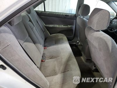 Zdjęcie 10 z 14 samochodu: 2003 TOYOTA CAMRY LE VIN:4T1BE32K33U133810 - miniatura