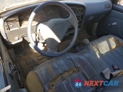Zdjęcie 8 z 14 samochodu: 1992 TOYOTA PICKUP 1/2 TON SHORT WHEELBASE VIN:JT4RN81A6N0088803 - miniatura