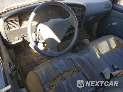 Zdjęcie 8 z 13 samochodu: 1992 TOYOTA PICKUP 1/2 TON SHORT WHEELBASE VIN:JT4RN81A6N0088803 - miniatura