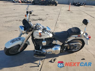 Trzecie zdjęcie samochodu z tyłu: 2002 HARLEY-DAVIDSON FLSTFI VIN:1HD1BXB122Y065741 - miniatura