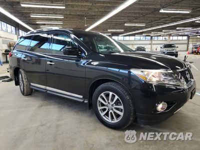 Czwarte zdjęcie samochodu z boku: 2015 NISSAN PATHFINDER S VIN:5N1AR2MM2FC683762 - miniatura