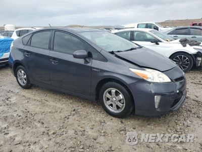 Czwarte zdjęcie samochodu z boku: 2013 TOYOTA PRIUS VIN:JTDKN3DU5D5552062 - miniatura