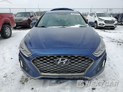 Piąte zdjęcie samochodu w środku: 2019 HYUNDAI SONATA LIMITED VIN:5NPE34AFXKH777122 - miniatura