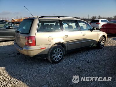 Trzecie zdjęcie samochodu z tyłu: 2002 VOLKSWAGEN PASSAT GLS VIN:WVWVD63B82E084875 - miniatura