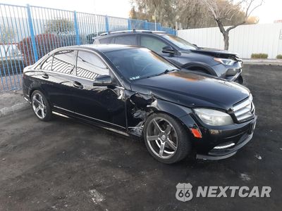 Czwarte zdjęcie samochodu z boku: 2011 MERCEDES-BENZ C 300 VIN:WDDGF5EB3BA521186 - miniatura