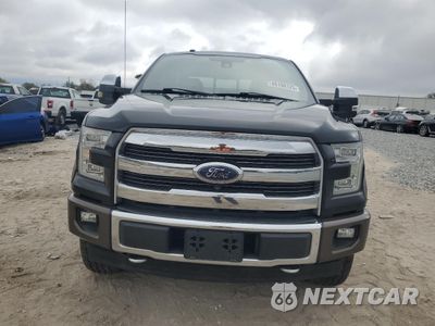 Piąte zdjęcie samochodu w środku: 2017 FORD F150 SUPERCREW VIN:1FTFW1EG7HFB47428 - miniatura
