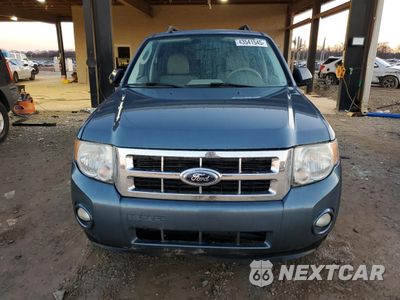 Piąte zdjęcie samochodu w środku: 2010 FORD ESCAPE XLT VIN:1FMCU0D73AKC64873 - miniatura