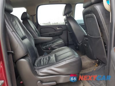 Zdjęcie 11 z 13 samochodu: 2010 CHEVROLET SUBURBAN C1500 LT VIN:1GNUCJE04AR178294 - miniatura