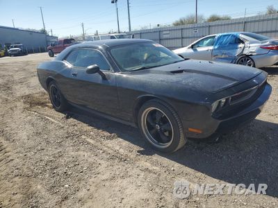 Czwarte zdjęcie samochodu z boku: 2010 DODGE CHALLENGER SE VIN:2B3CJ4DV4AH109146 - miniatura