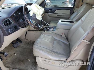 Zdjęcie 7 z 15 samochodu: 2007 GMC YUKON DENALI VIN:1GKFK63847J324361 - miniatura