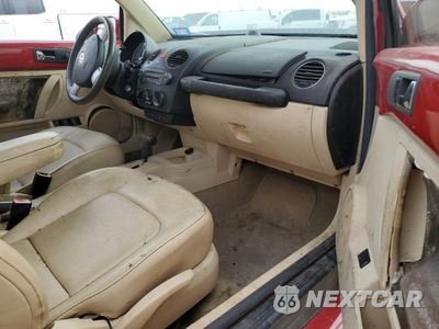 Zdjęcie 11 z 14 samochodu: 2008 VOLKSWAGEN NEW BEETLE CONVERTIBLE SE VIN:3VWRF31YX8M409219 - miniatura