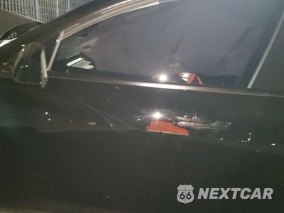 Zdjęcie 8 z 12 samochodu: 2023 TESLA MODEL Y VIN:7SAYGDEE4PA136945 - miniatura