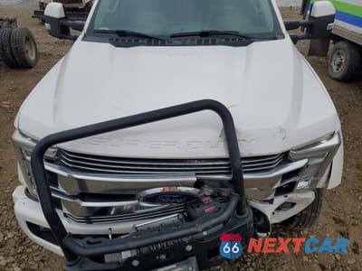 Zdjęcie 13 z 15 samochodu: 2018 FORD F450 SUPER DUTY VIN:1FT8W4DT7JEB46560 - miniatura