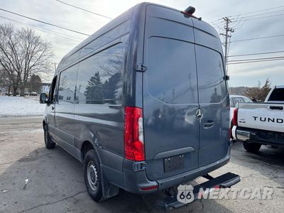 Trzecie zdjęcie samochodu z tyłu: 2019 MERCEDES-BENZ SPRINTER 2500/3500 VIN:WD4PF0CD1KP092134 - miniatura