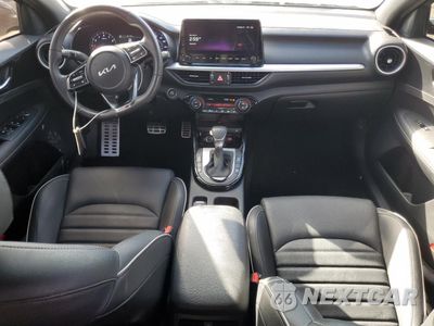 Zdjęcie 8 z 12 samochodu: 2023 KIA FORTE GT LINE VIN:3KPF54AD7PE590834 - miniatura